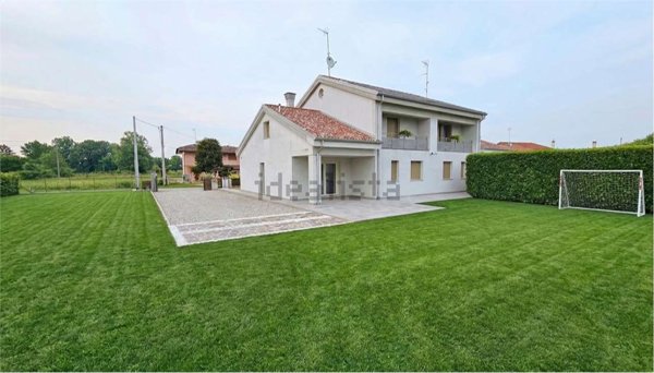 casa indipendente in vendita a Noale in zona Moniego