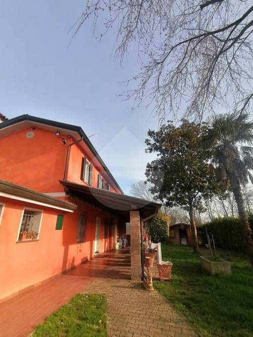 casa indipendente in vendita a Noventa di Piave in zona Romanziol