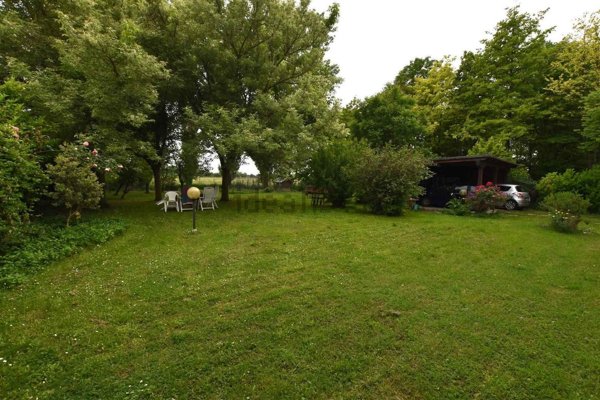 casa indipendente in vendita a Noventa di Piave in zona Romanziol