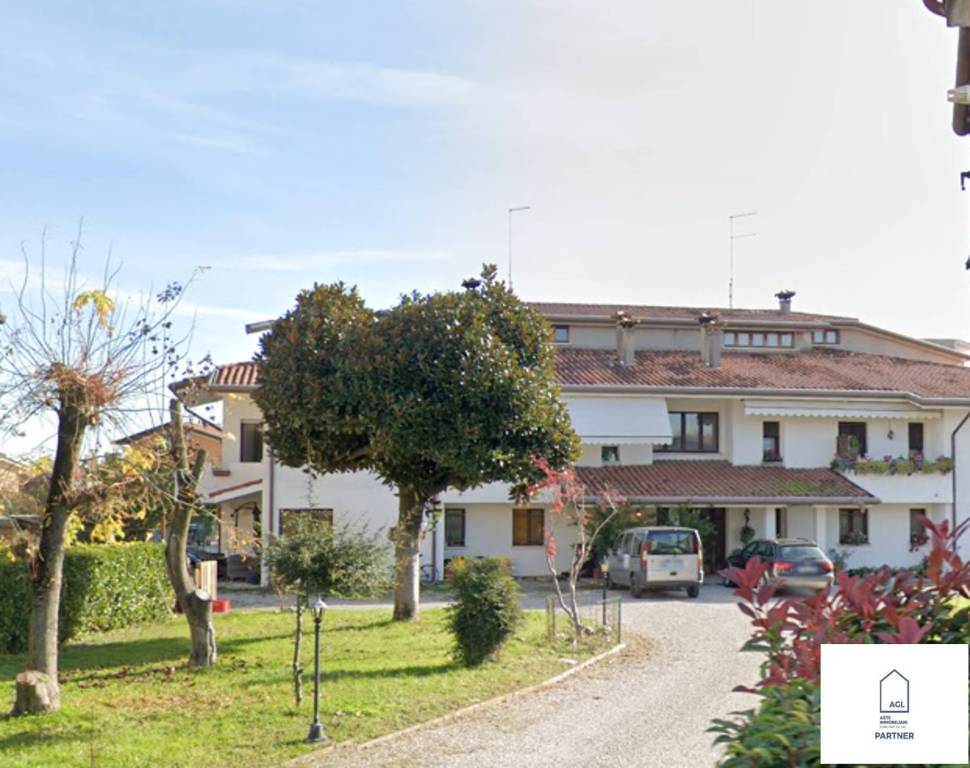 appartamento in vendita a Noventa di Piave in zona Ca' Memo