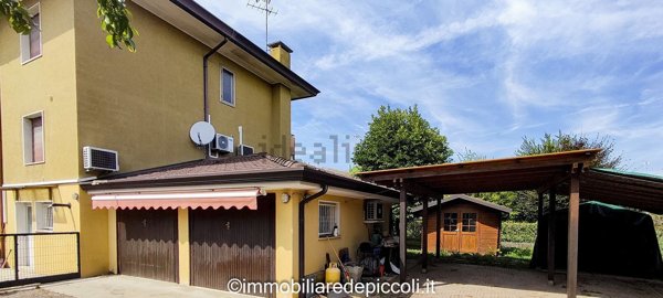 casa indipendente in vendita a Noventa di Piave in zona Ca' Memo