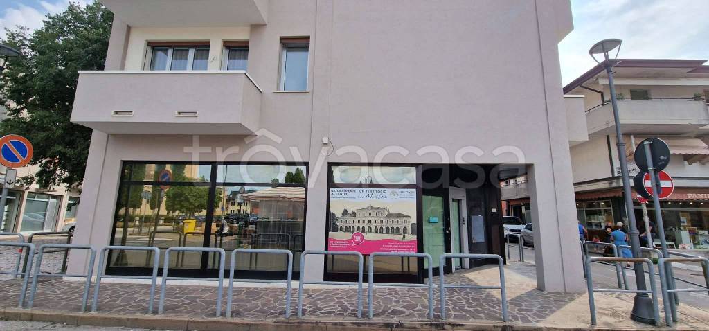 negozio in vendita a Noventa di Piave