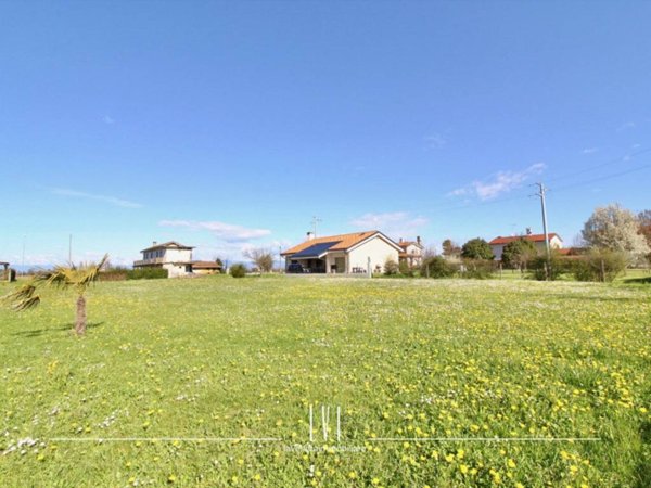 terreno agricolo in vendita a Noventa di Piave in zona Santa Teresina