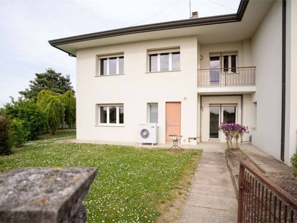 casa indipendente in vendita a Noventa di Piave