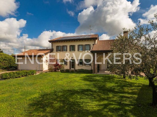 casa indipendente in vendita a Noventa di Piave