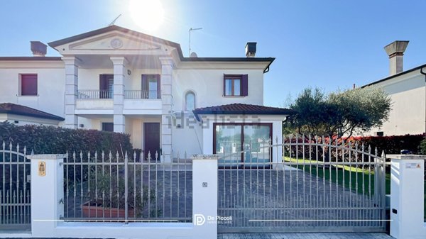 casa indipendente in vendita a Noventa di Piave in zona Santa Teresina