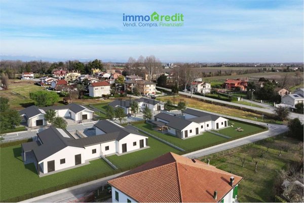 casa indipendente in vendita a Noventa di Piave in zona Romanziol