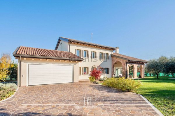casa indipendente in vendita a Noventa di Piave in zona Romanziol