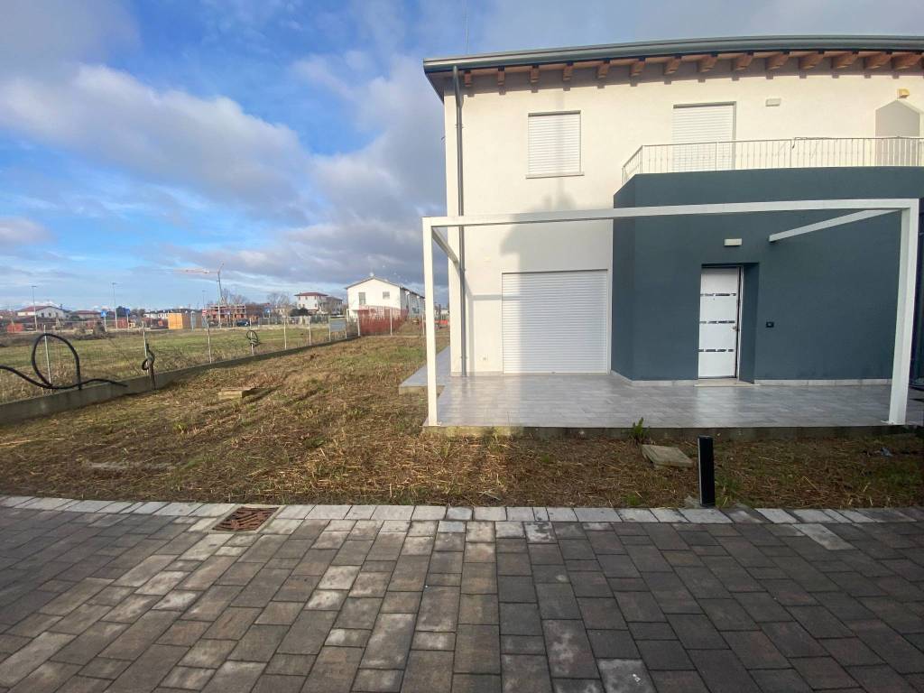 casa indipendente in vendita a Noventa di Piave in zona Ca' Memo