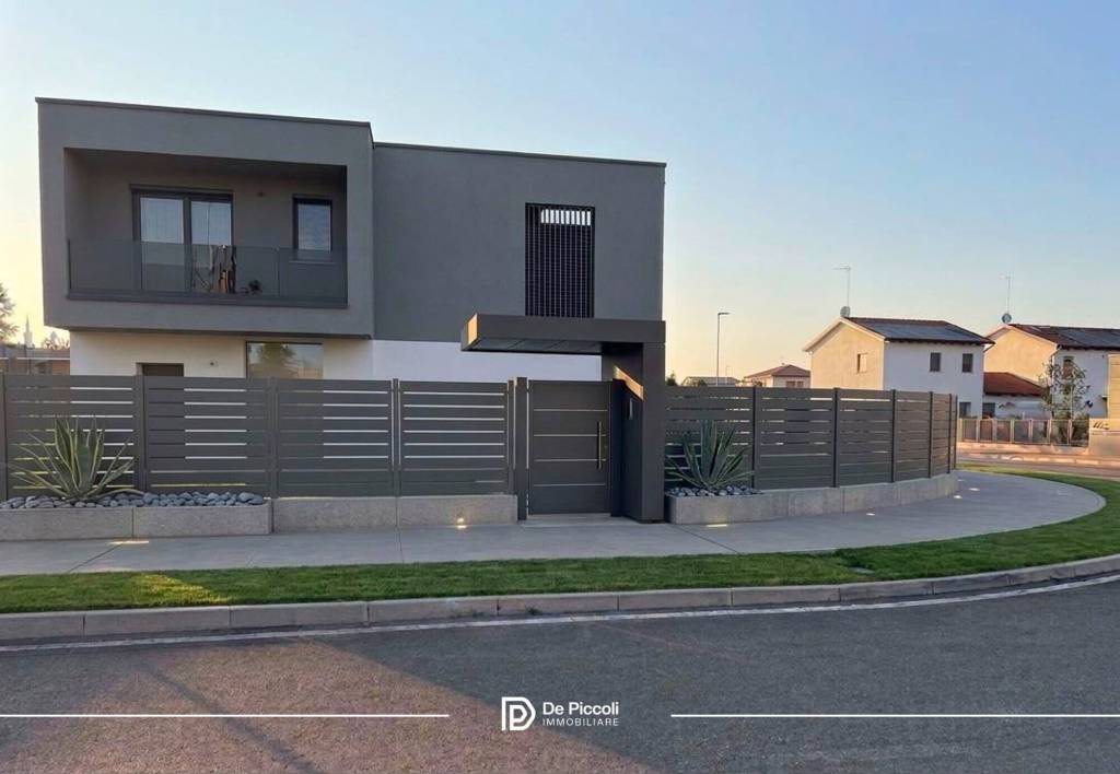 casa indipendente in vendita a Noventa di Piave in zona Ca' Memo