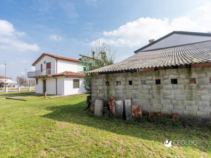 casa indipendente in vendita a Pianiga in zona Mellaredo