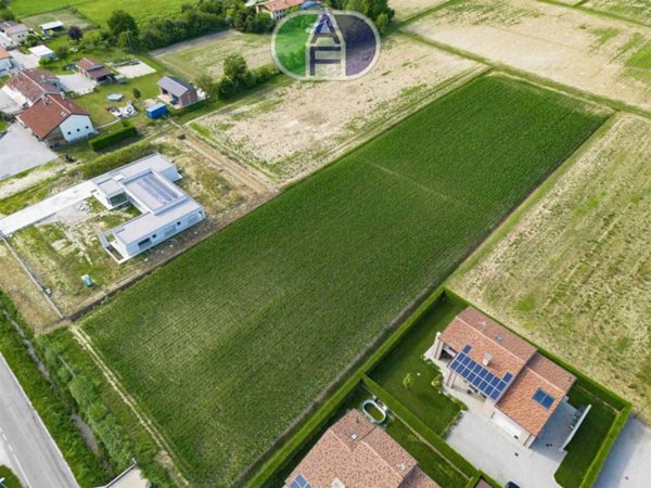 terreno agricolo in vendita a Pianiga in zona Cazzago