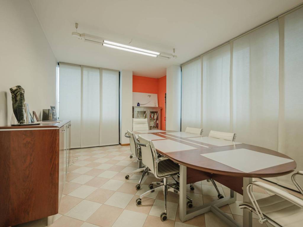 ufficio in vendita a Pianiga in zona Mellaredo