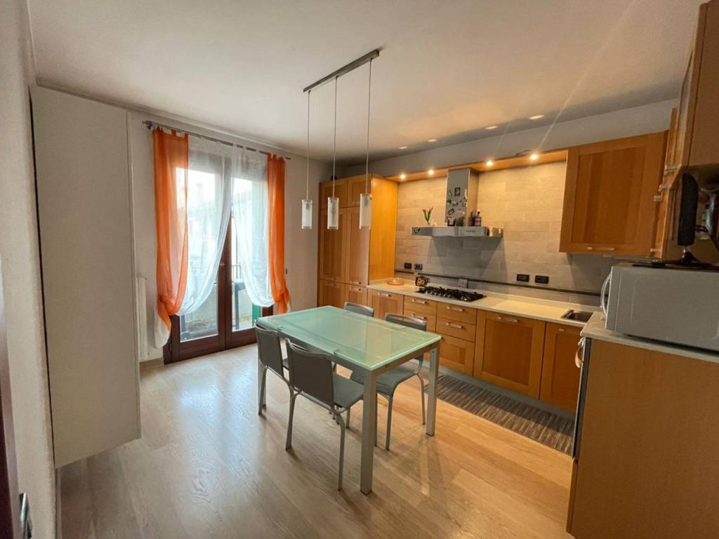 appartamento in vendita a Pianiga in zona Mellaredo