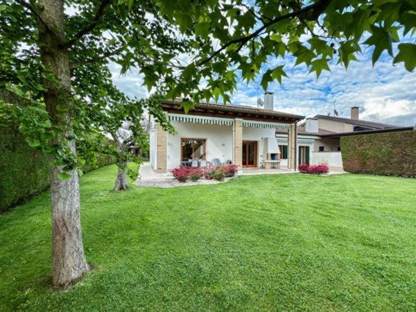 casa indipendente in vendita a Pianiga