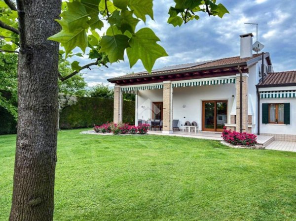 casa indipendente in vendita a Pianiga