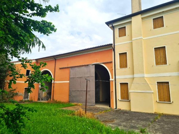 casa indipendente in vendita a Pianiga in zona Mellaredo