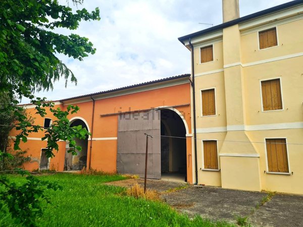 casa indipendente in vendita a Pianiga in zona Mellaredo