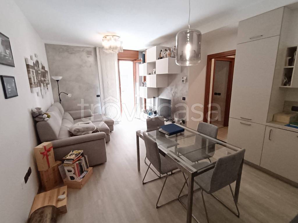appartamento in vendita a Pianiga in zona Mellaredo