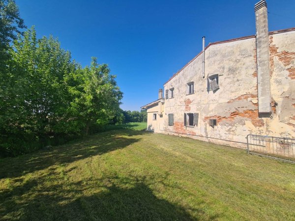 casa indipendente in vendita a Pianiga in zona Cazzago