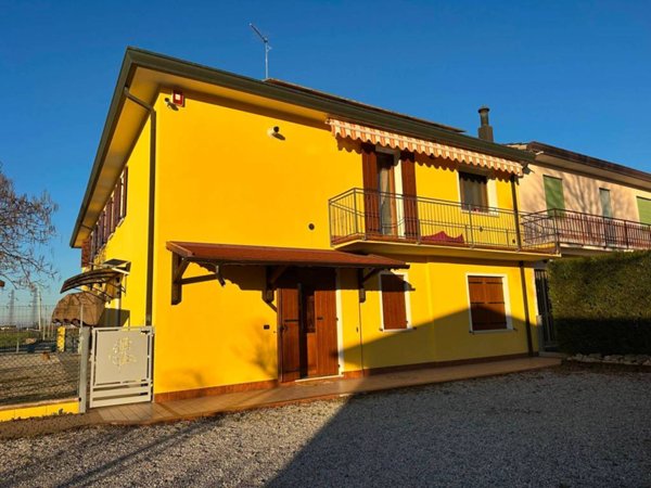 casa indipendente in vendita a Pianiga