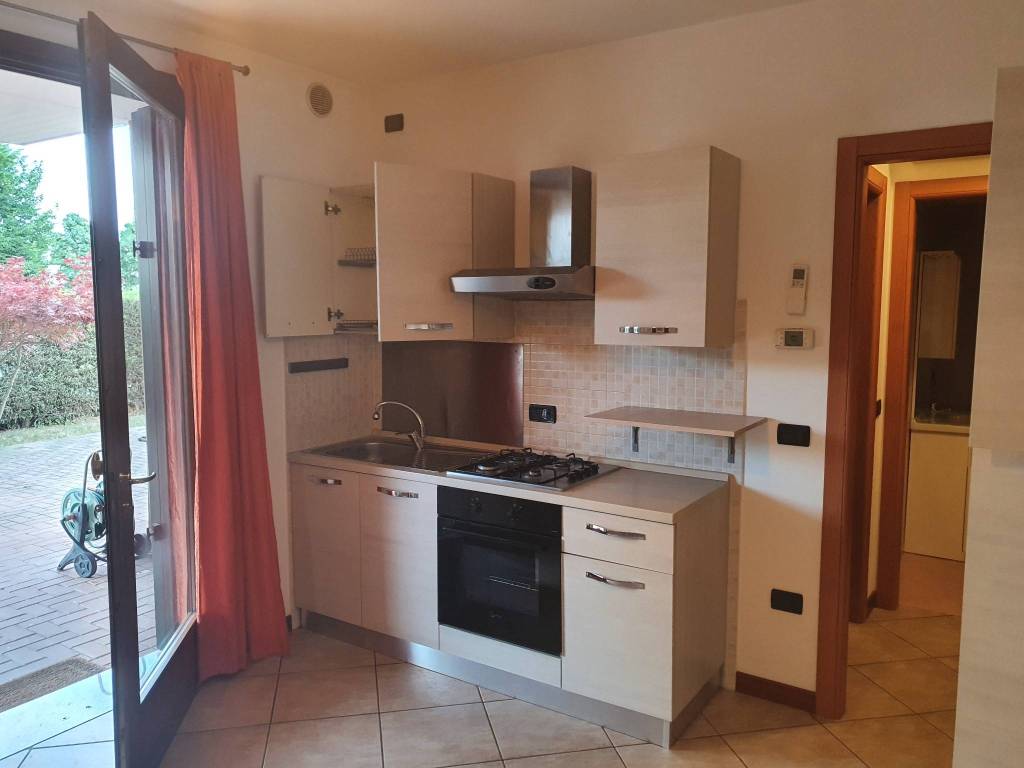 appartamento in vendita a Pianiga in zona Mellaredo