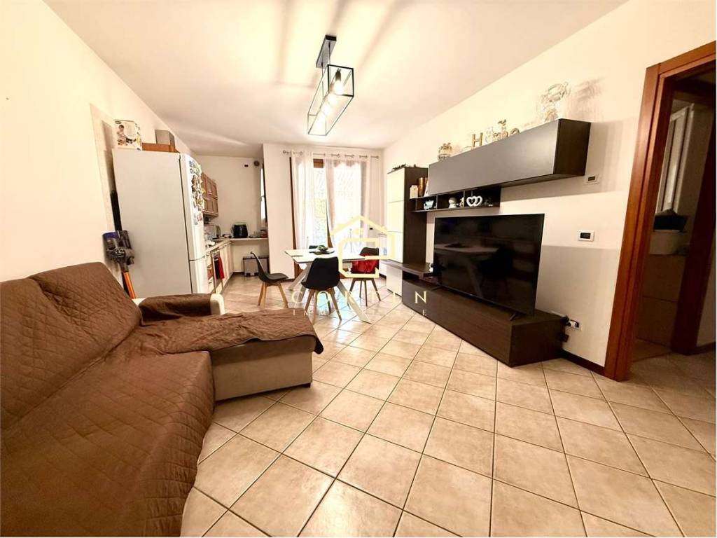 appartamento in vendita a Pianiga in zona Cazzago