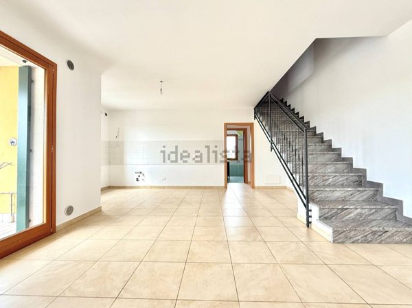 appartamento in vendita a Pianiga in zona Mellaredo