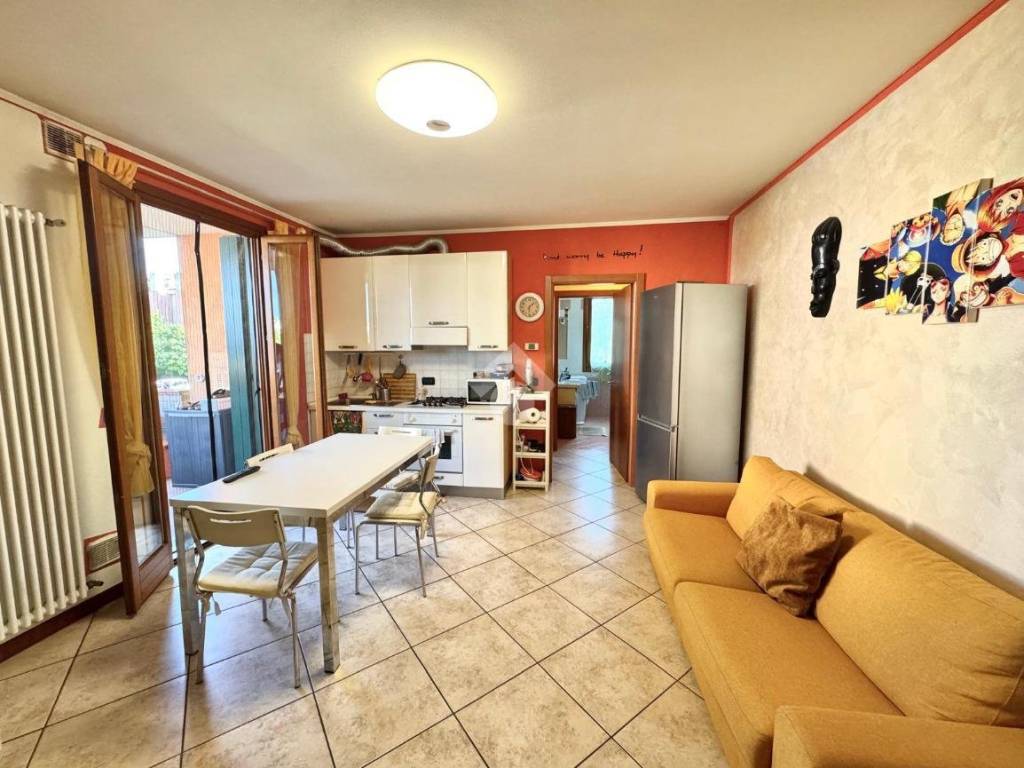 appartamento in vendita a Pianiga in zona Mellaredo