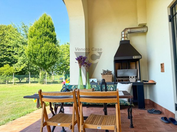 casa indipendente in vendita a Pianiga in zona Cazzago