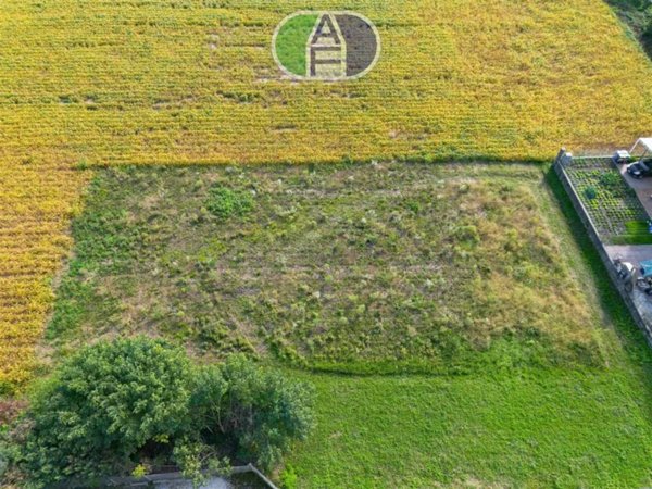 terreno edificabile in vendita a Pianiga in zona Cazzago