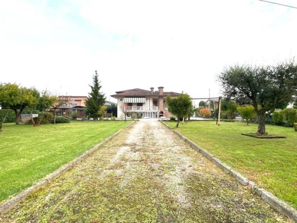 casa indipendente in vendita a Pianiga in zona Mellaredo