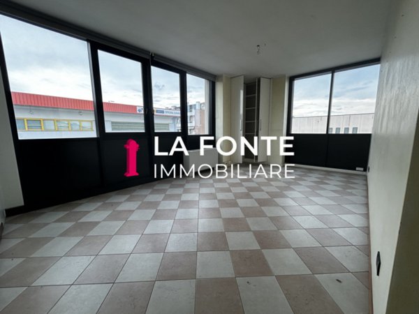 appartamento in vendita a Pianiga in zona Mellaredo