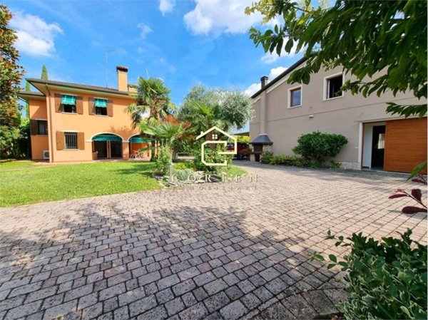 casa indipendente in vendita a Pianiga