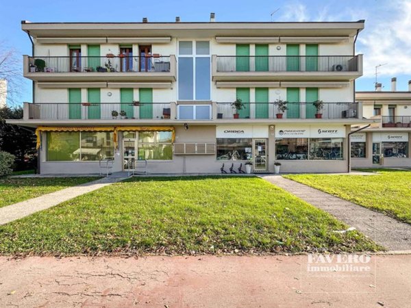 appartamento in vendita a Pianiga in zona Cazzago