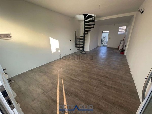 ufficio in vendita a Pianiga in zona Cazzago