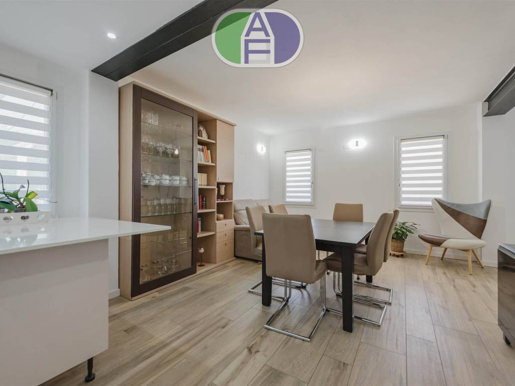 casa indipendente in vendita a Pianiga in zona Cazzago