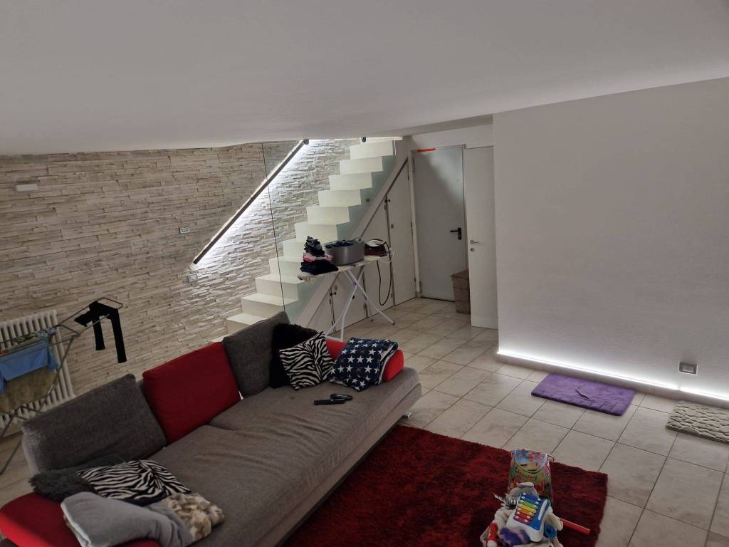 appartamento in vendita a Pianiga in zona Cazzago