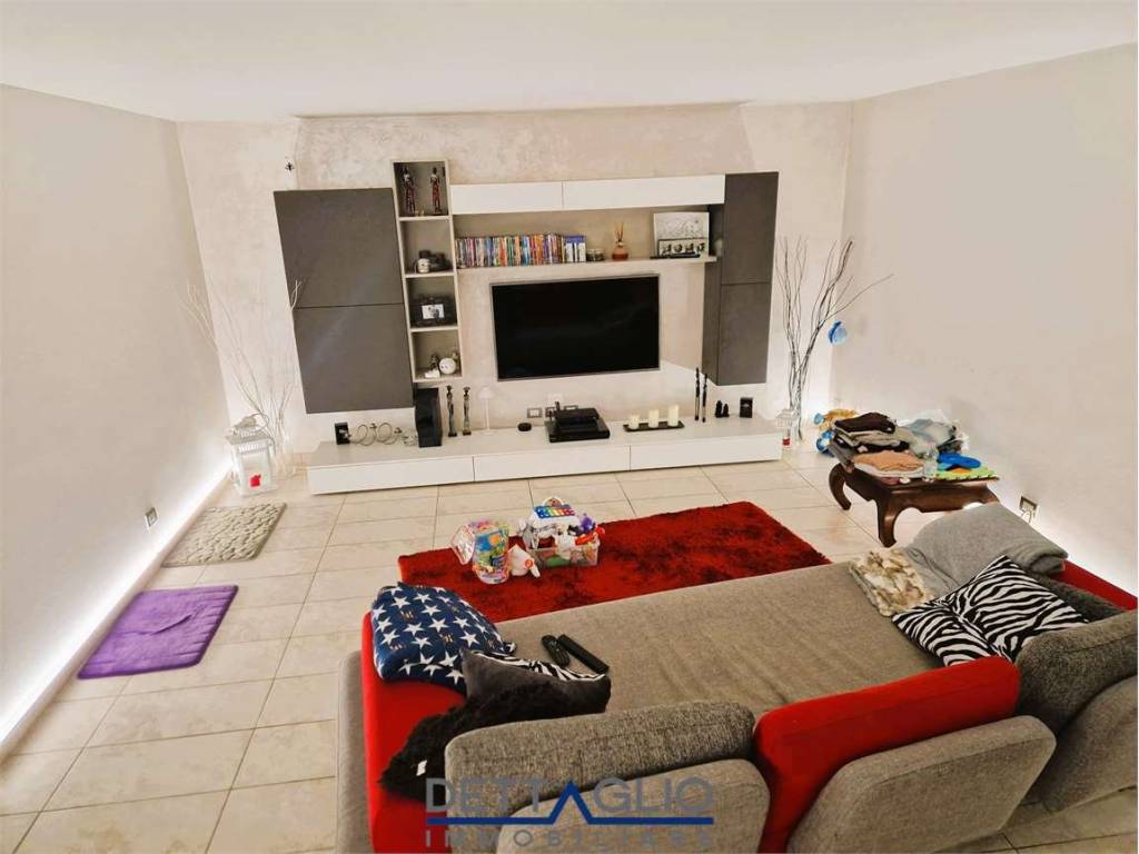 appartamento in vendita a Pianiga in zona Cazzago