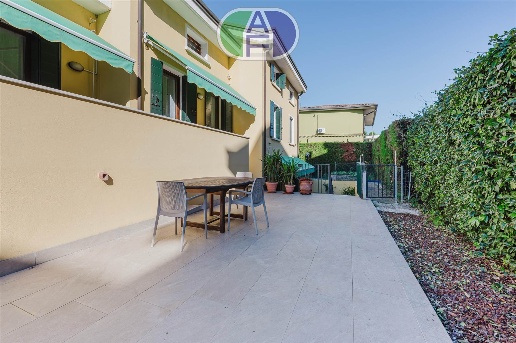 casa indipendente in vendita a Pianiga in zona Cazzago