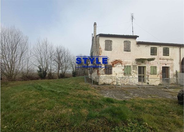 casa indipendente in vendita a Pianiga in zona Rivale