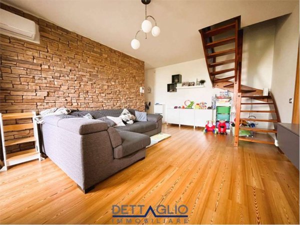 appartamento in vendita a Pianiga in zona Cazzago