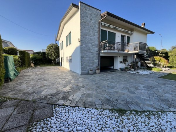 casa indipendente in vendita a Pianiga in zona Cazzago