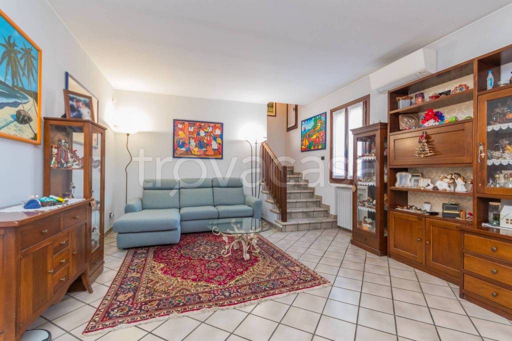 casa indipendente in vendita a Pianiga in zona Rivale