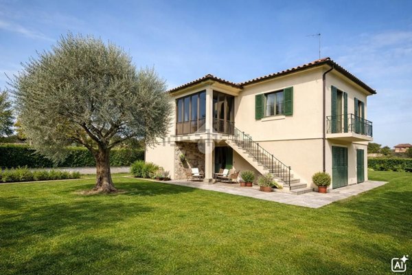 casa indipendente in vendita a Pianiga in zona Mellaredo