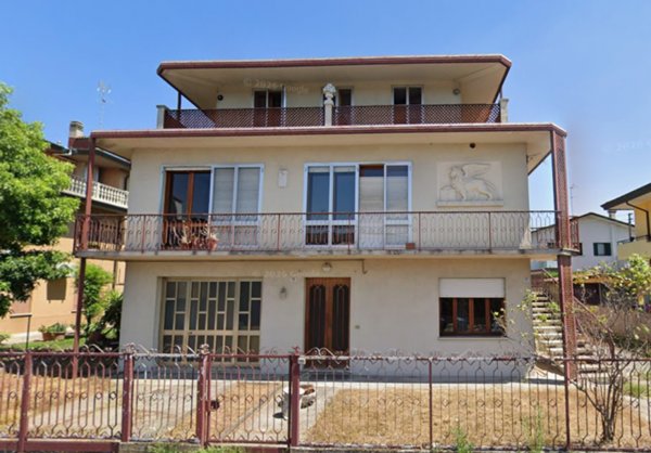 appartamento in vendita a Pianiga in zona Mellaredo