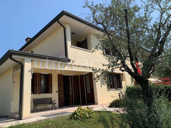 casa indipendente in vendita a Pianiga in zona Cazzago