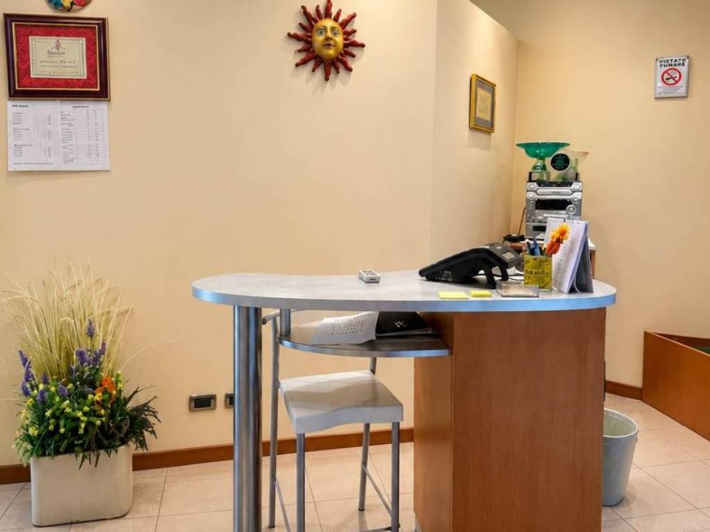 negozio in vendita a Pianiga in zona Mellaredo