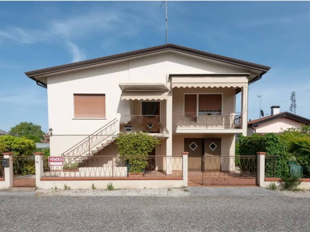 casa indipendente in vendita a Portogruaro