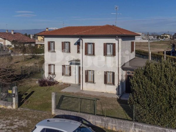 casa indipendente in vendita a Portogruaro in zona Pradipozzo